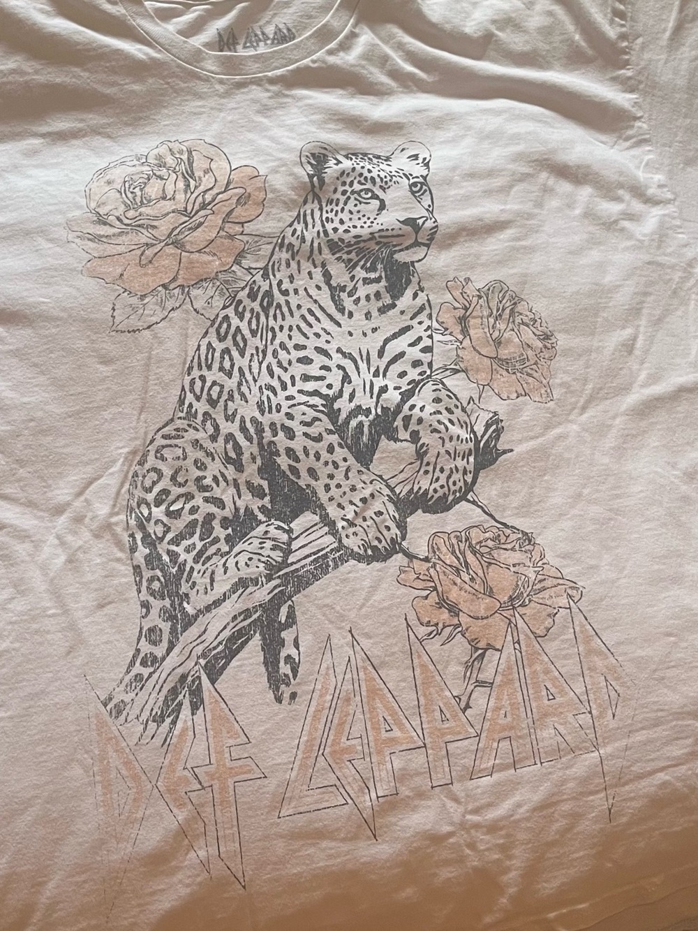 Def Leopard Graphic Tee